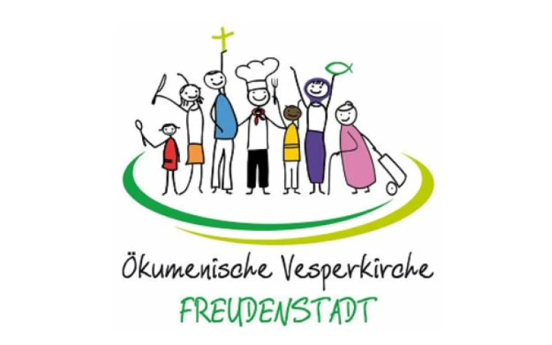 Stilisierte Gruppe von Menschen unterschiedlicher Gr&ouml;&szlig;e und Kleidung auf einer Plattform, die Vielfalt und Gemeinschaft symbolisiert. Logo f&uuml;r die &Ouml;kumenische Vesperkirche Freudenstadt mit bunten Strichm&auml;nnchen und einem Kreuz.